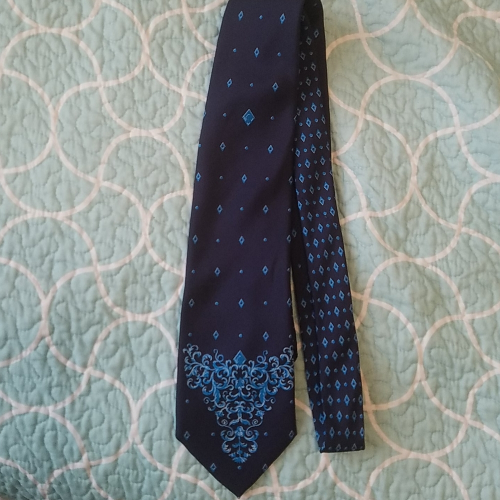 Versace tie